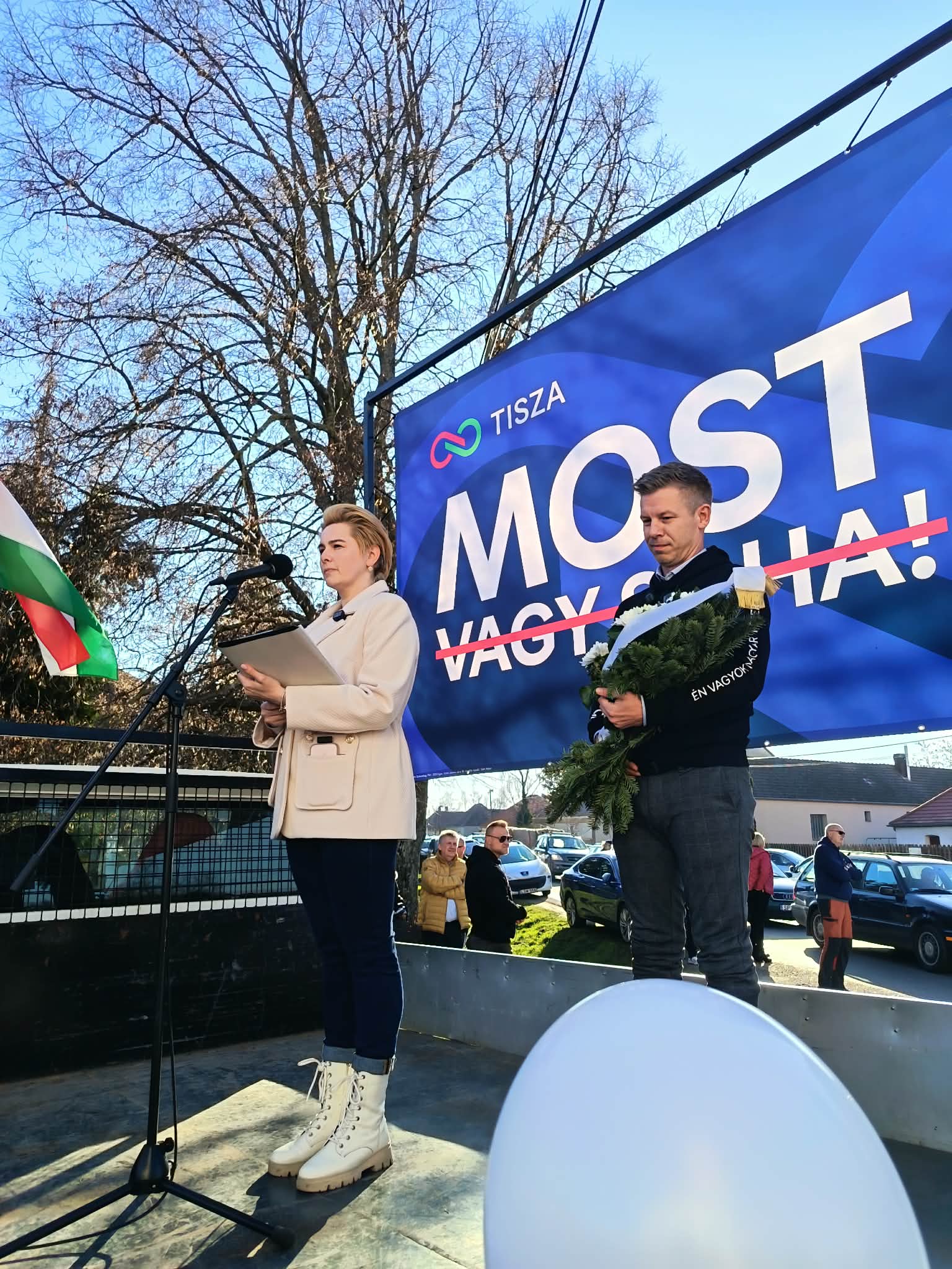 Uraiújfalu: „Most vagy soha” – Magyar Péter Strompová Viktóriával