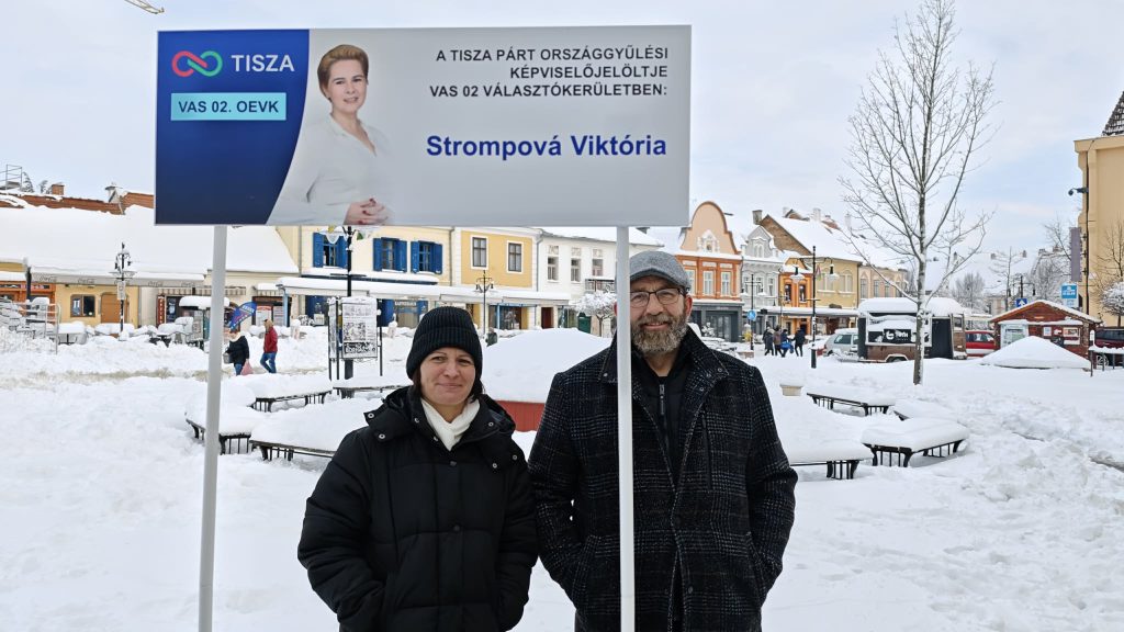 Aláírásgyűjtés Kőszegen havas időben a jelöltállításhoz